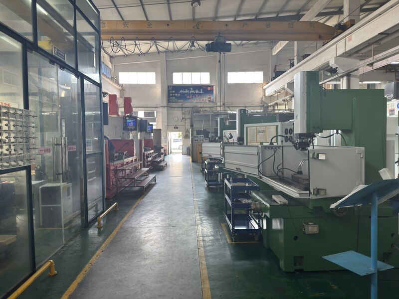 Guangzhou Starlink Mold Co.,Ltd. 製造者の生産ライン